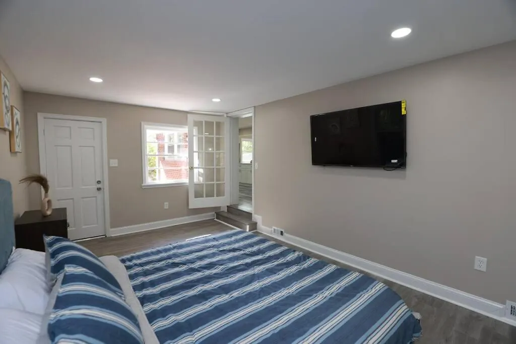 Sleek And Luxe Escape A Haven For Your Staycation! Richmond 0*,